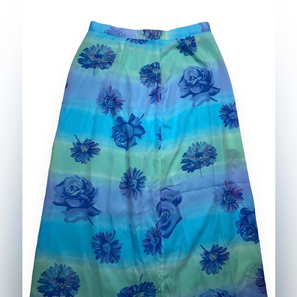 Vintage Floral Blue and Green Maxi Skirt Large Size 14 - Picture 3 of 3
